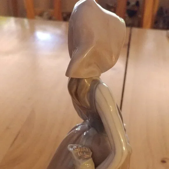 Lladro Feedtime #1277